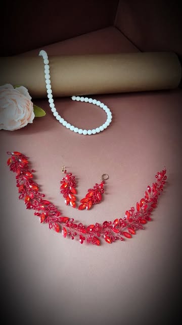 ریسه موی زنانه با مارکیز رزین وست گوشواره