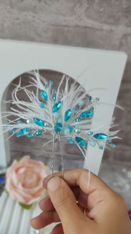 با کرییتال اصل ومارکیز رزین اجرا شده است